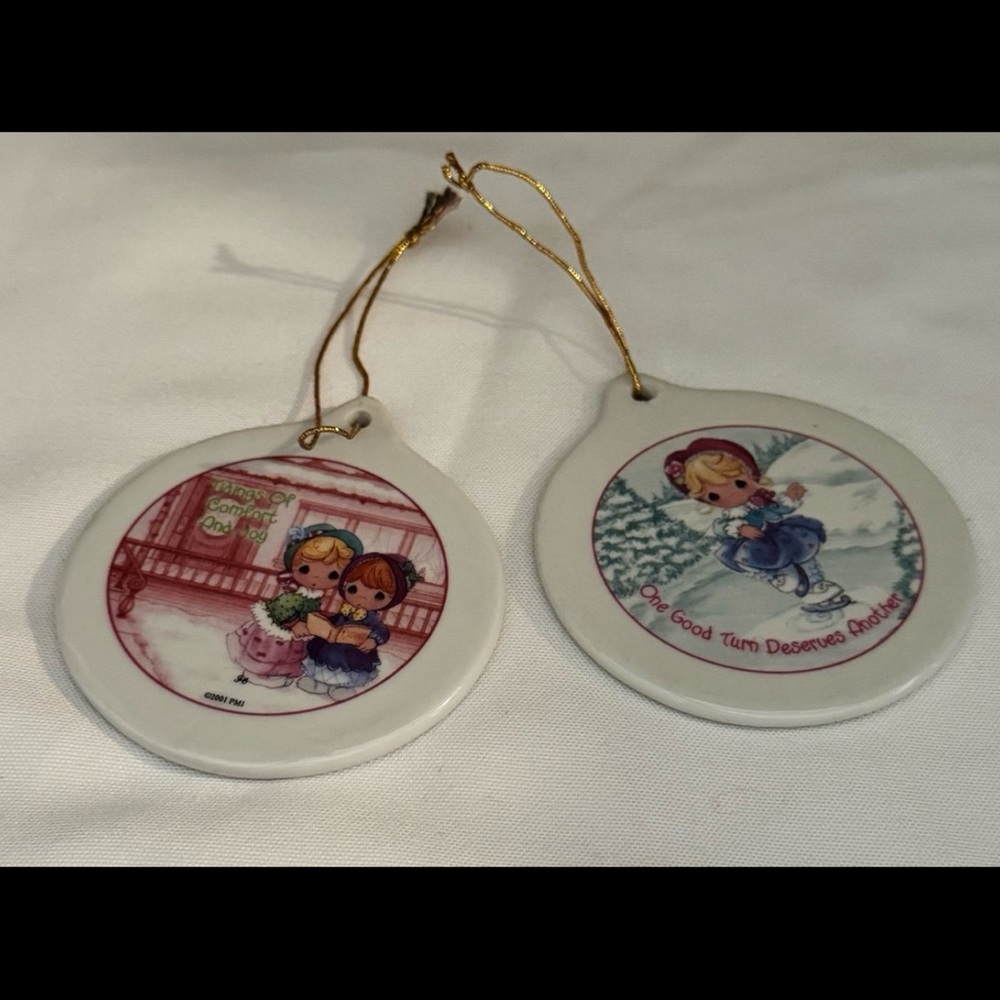 Enesco Precious Moments Porcelain Round Flat 2001 Christmas Ornaments Set